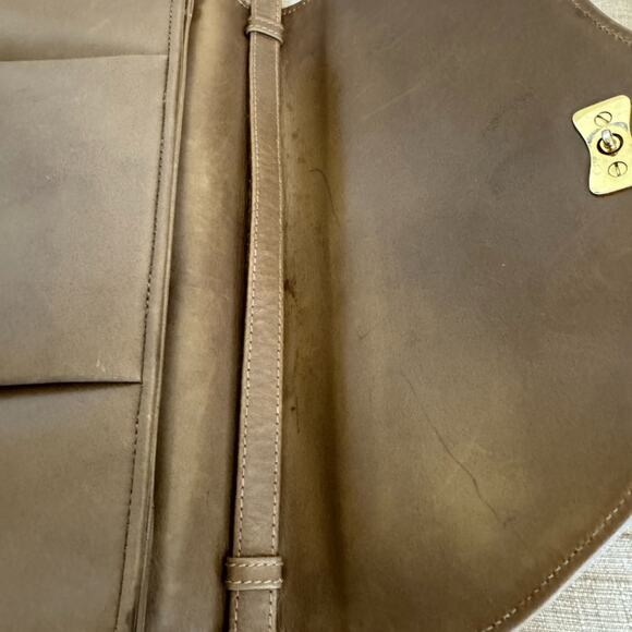 SALE SALVATORE FERRAGAMO VINTAGE Leather Shoulder/ CROSSBODY BAG - Picture 6 of 10